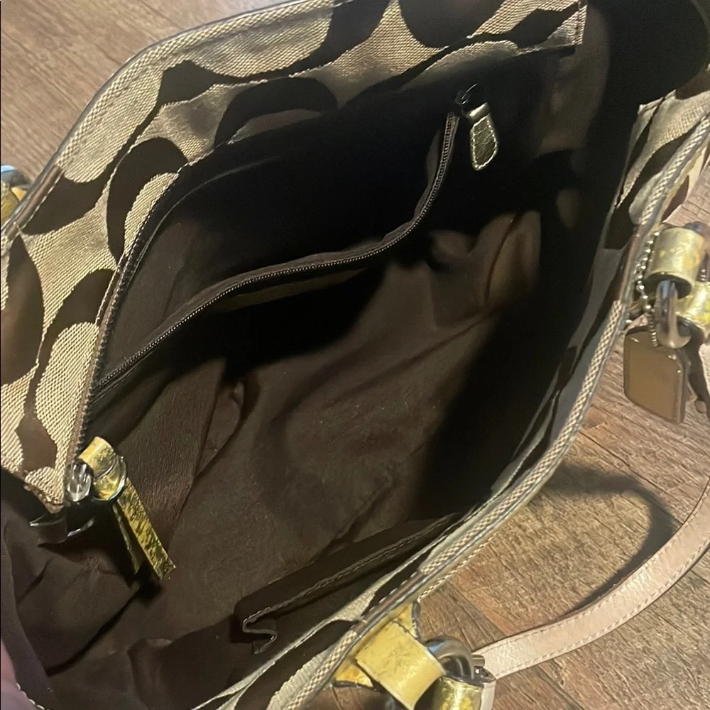 Coach Brown and Gold Tote Bag - Picture 12 of 12